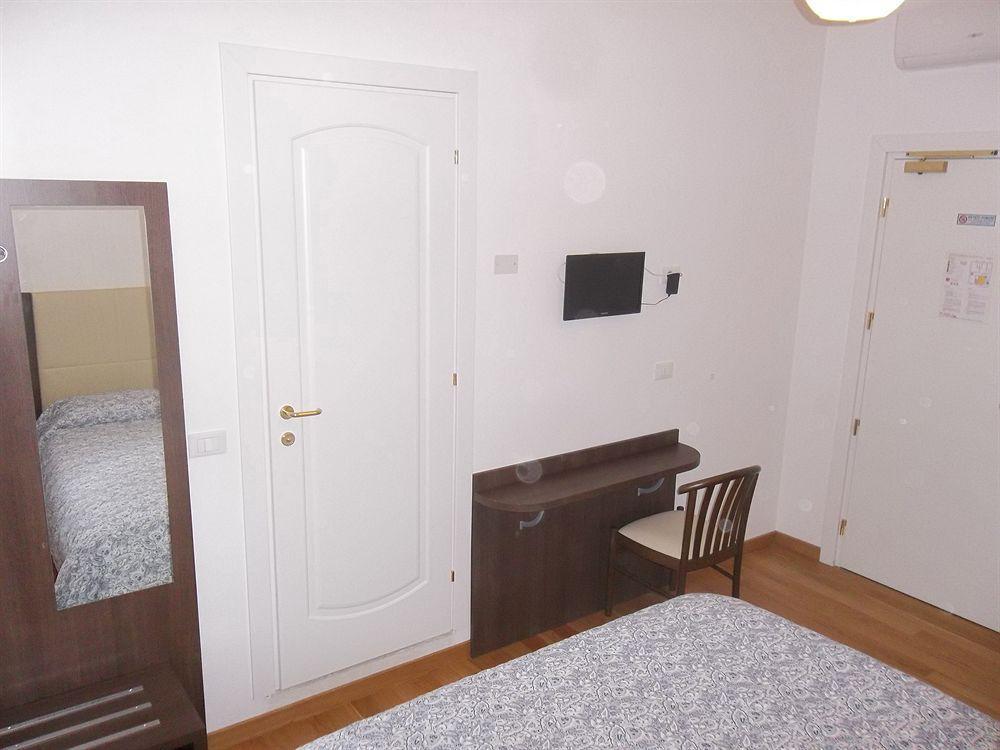 Hotel Amalfi Milano Eksteriør bilde
