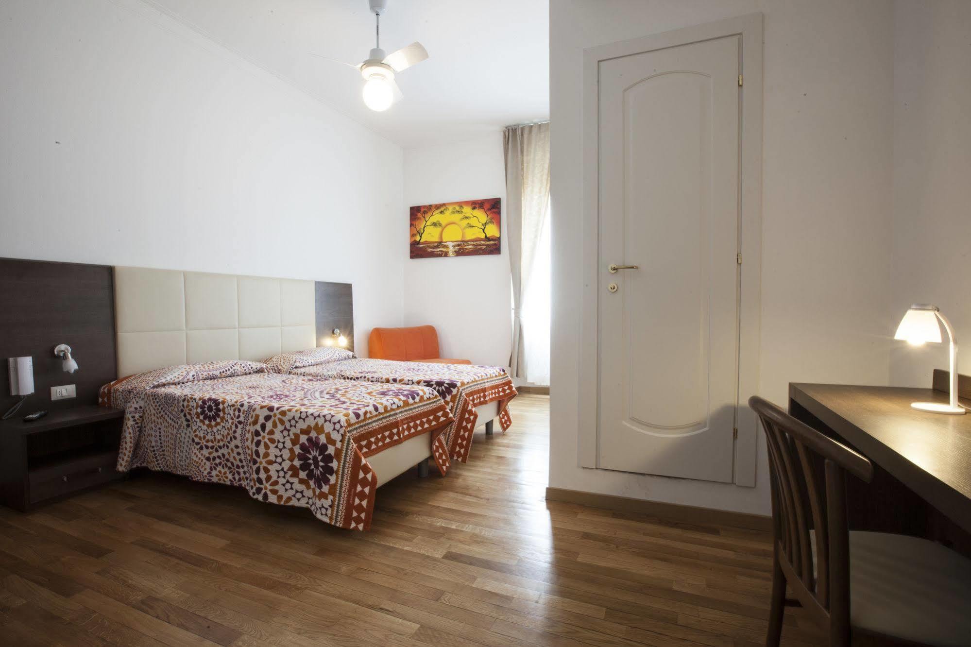 Hotel Amalfi Milano Eksteriør bilde