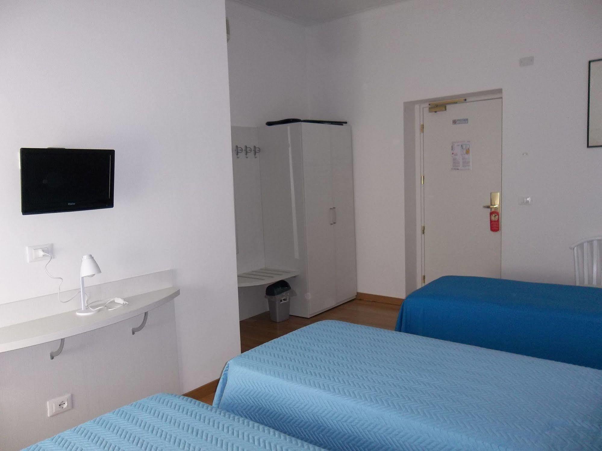 Hotel Amalfi Milano Eksteriør bilde