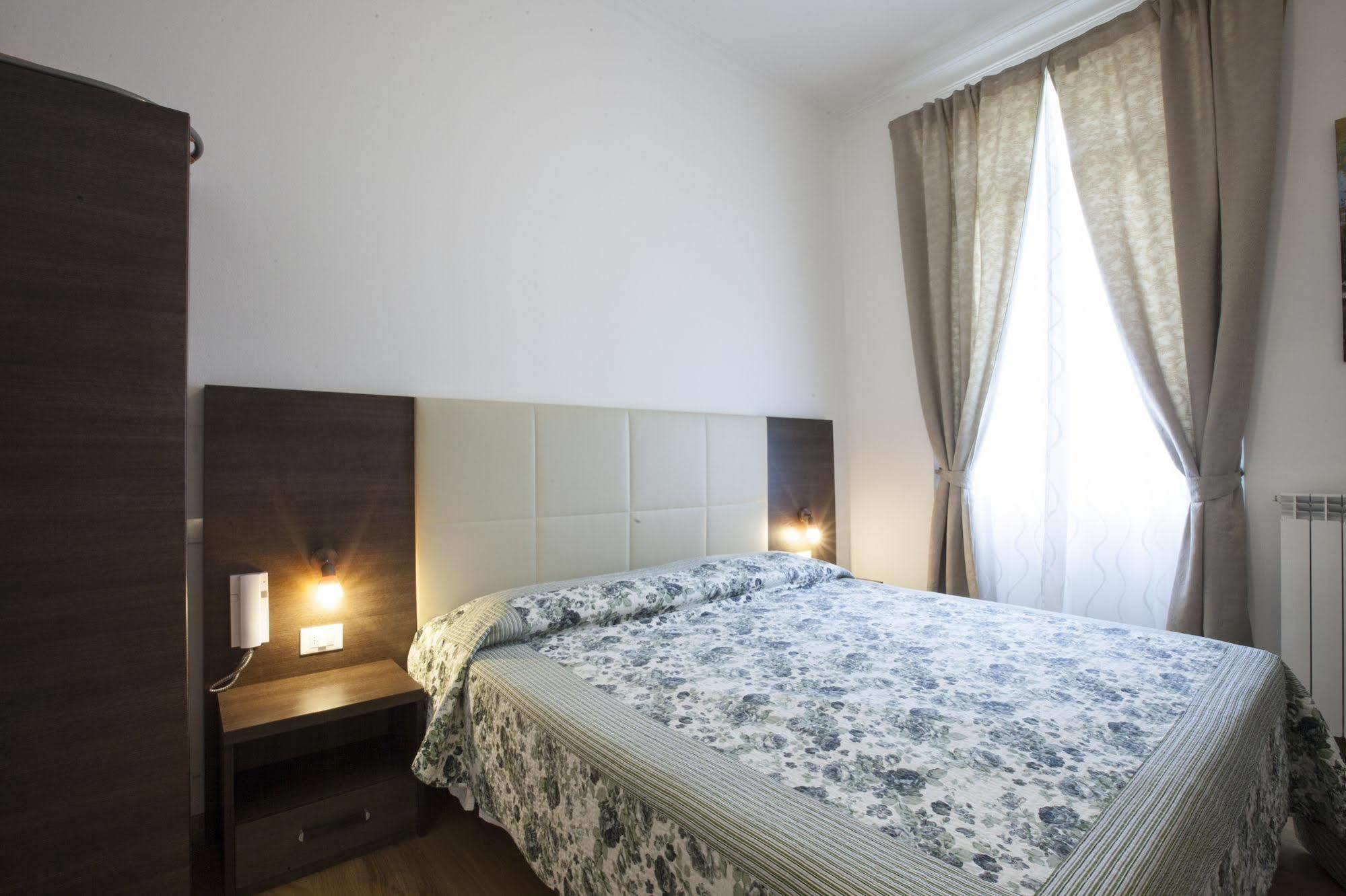 Hotel Amalfi Milano Eksteriør bilde