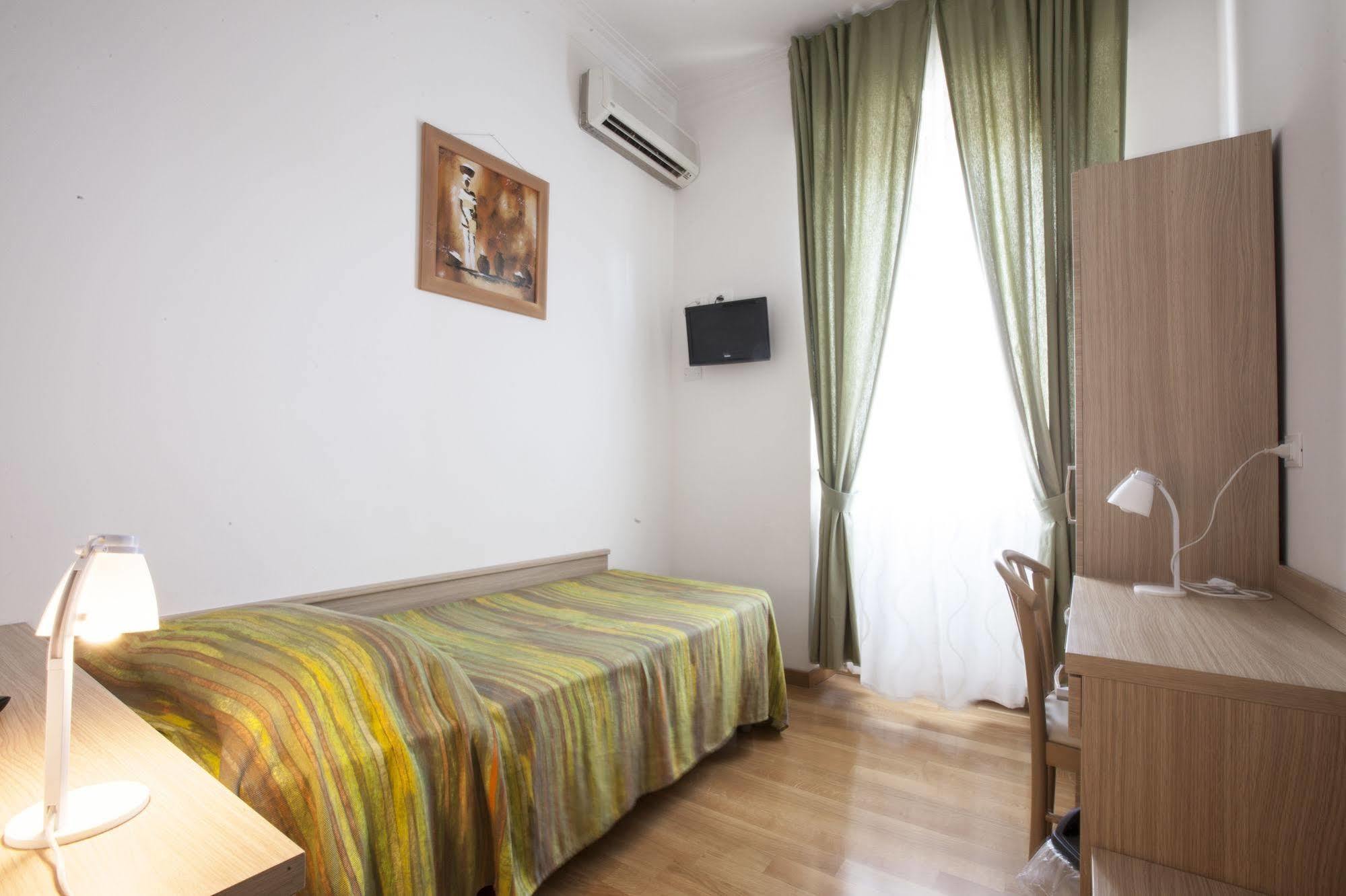 Hotel Amalfi Milano Eksteriør bilde